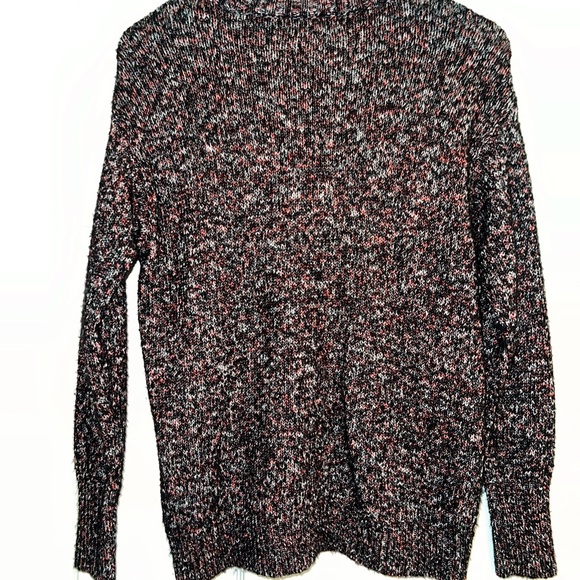 Chaps Woman’s sweater. Size small. EUC - Picture 2 of 3